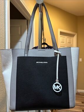 Michael Kors Black and Gray Two-Tone Shoulder Tote